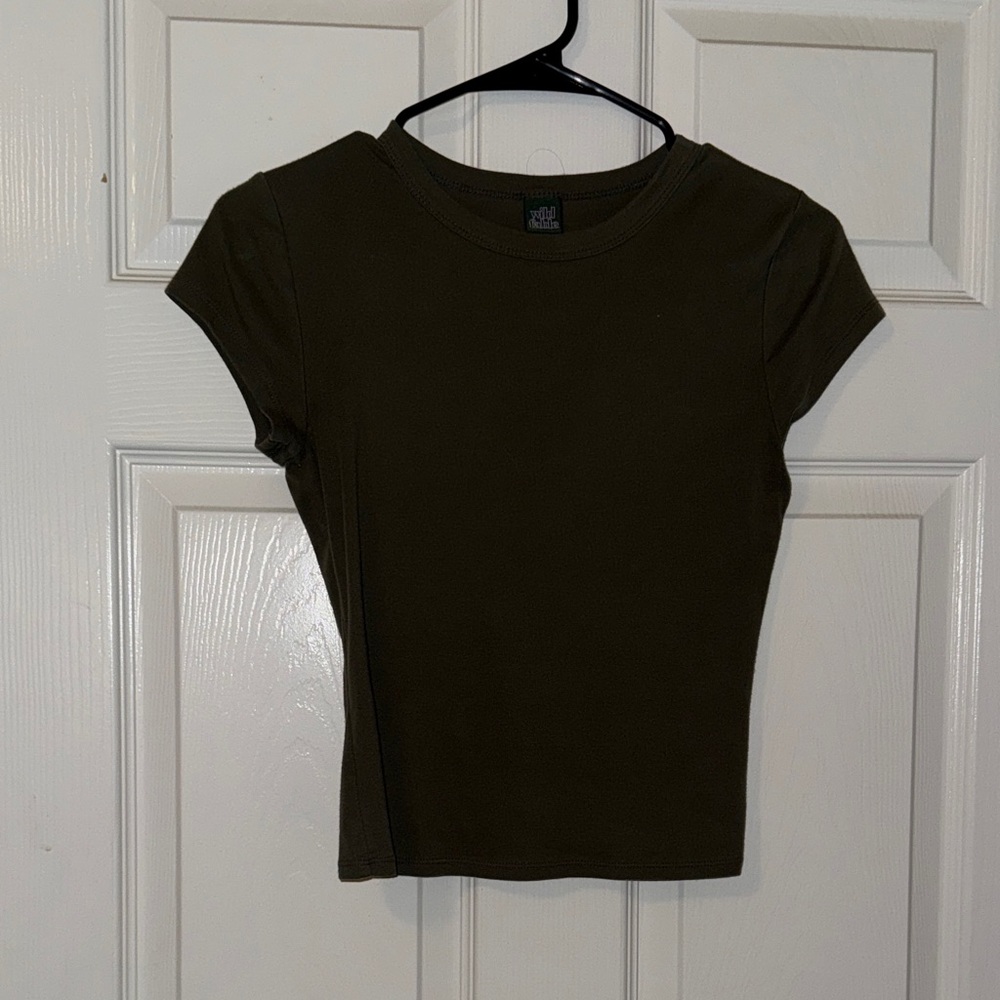 Wild Fable Dark Olive Short Sleeve Tee